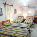 Pensionat Alexandros & 3*