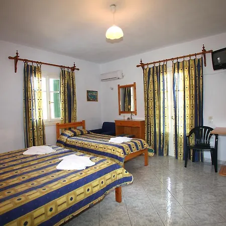 Alexandros Rooms&studios