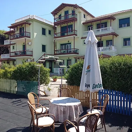 Alexandros & Skopelos stad