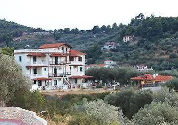 Pensionat Alexandros &