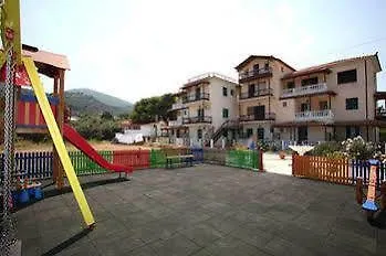 Alexandros &