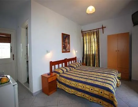 Pensionat Alexandros & Skopelos stad