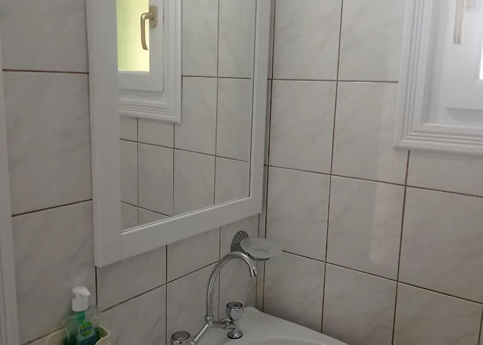 Alexandros & Skopelos Town