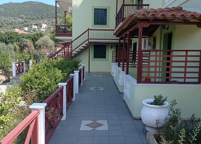 Guest house Alexandros &