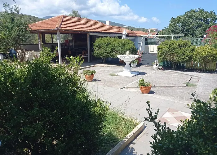 Guest house Alexandros & Skopelos Town